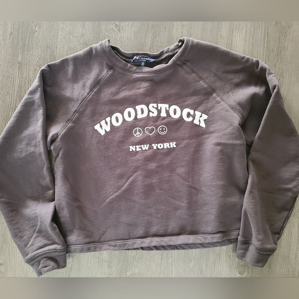 Sweatshirt